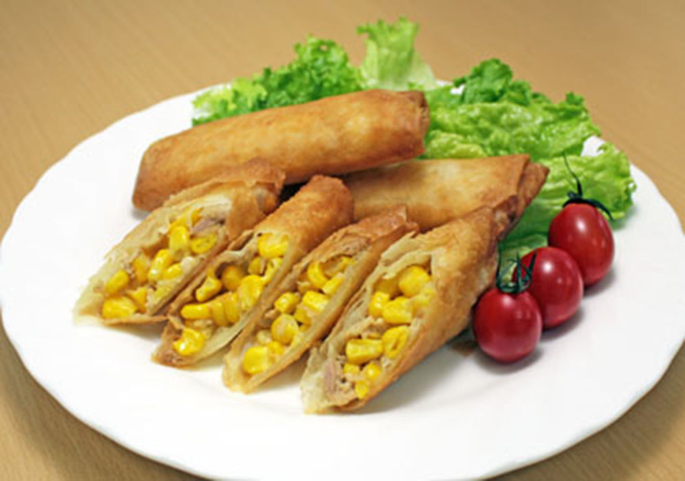 コーンとシーチキンの春巻き