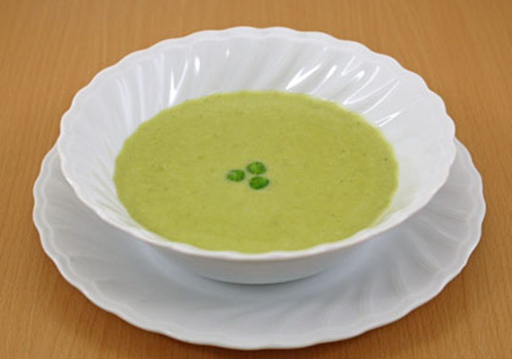 グリーンピースのスープ
