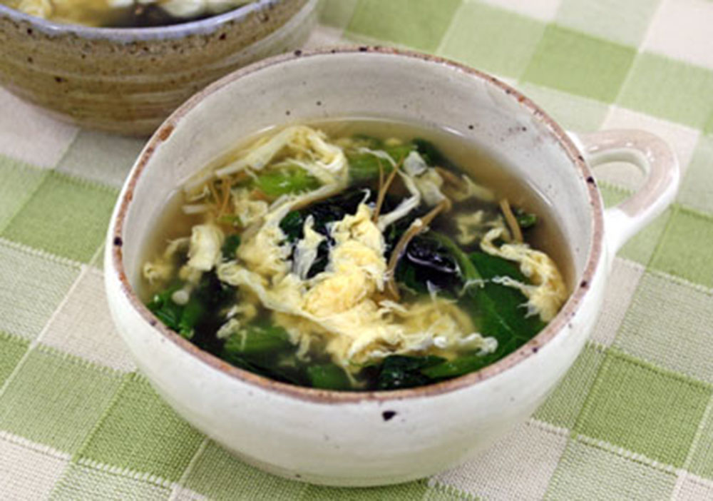 えのきとほうれん草のかきたまスープ
