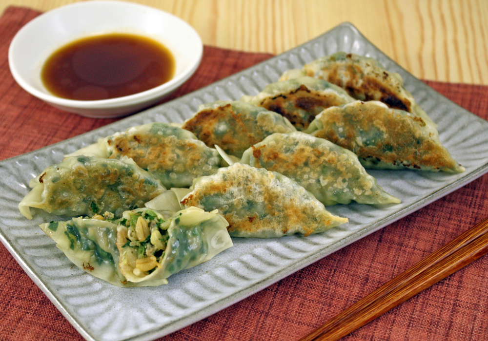 もち麦入りニラ餃子