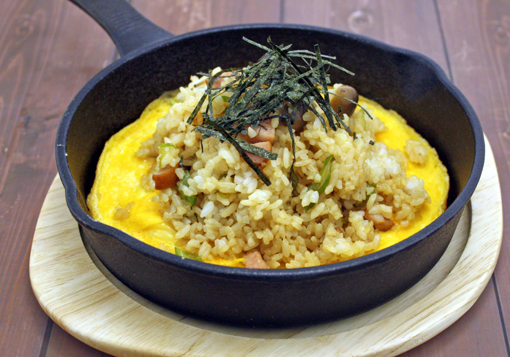 ポン酢ソースの和風オムライス