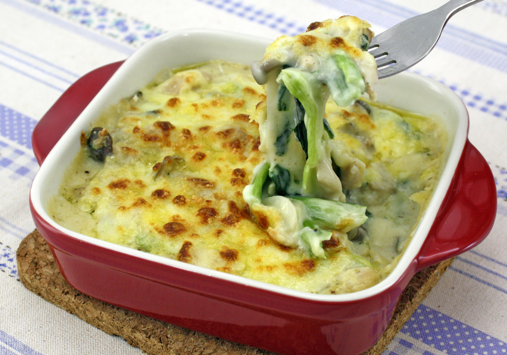 こまつ菜ときのこのグラタン