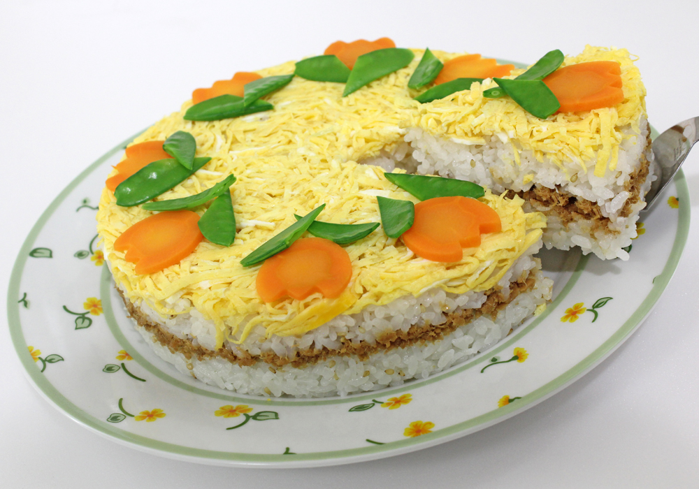 そぼろ寿司ケーキ